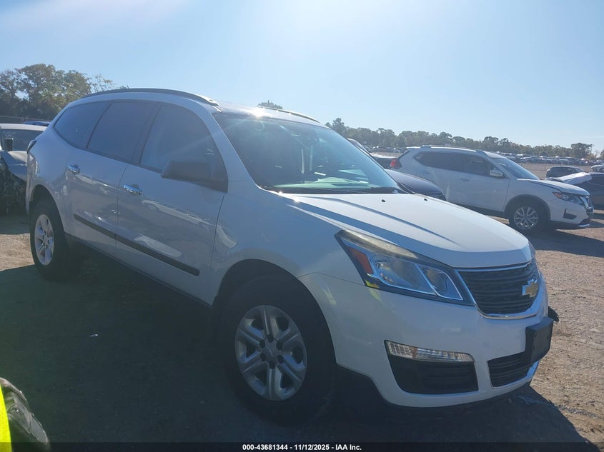 CHEVROLET TRAVERSE LS