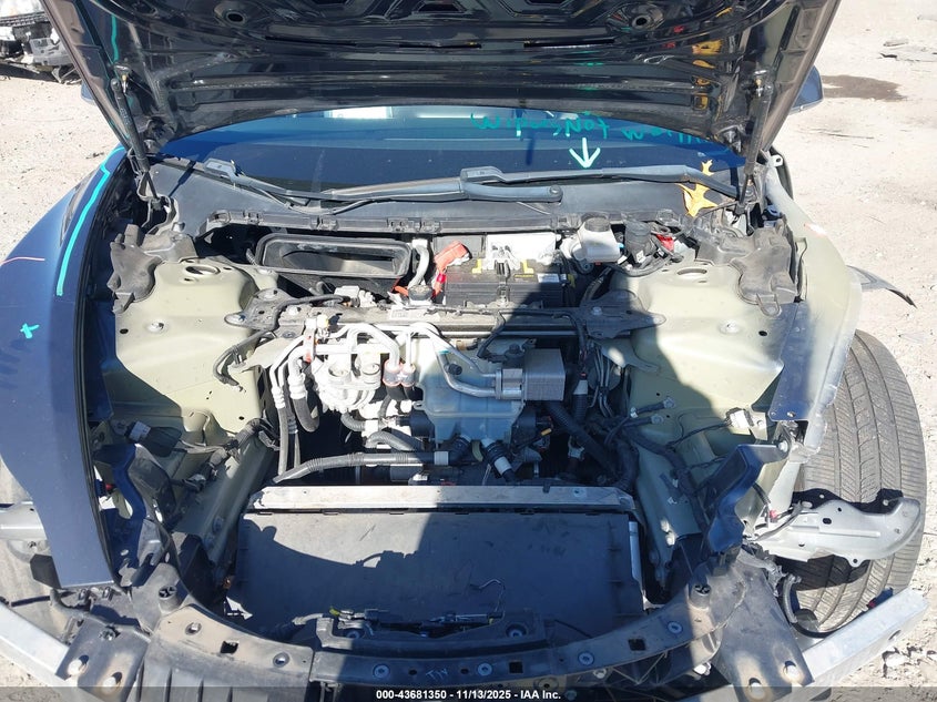 2020 Tesla Model 3 Long Range Dual Motor All-Wheel Drive VIN: 5YJ3E1EB8LF711983 Lot: 43681350