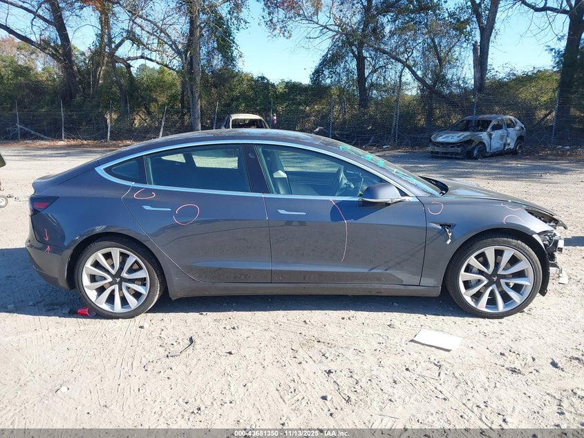 2020 Tesla Model 3 Long Range Dual Motor All-Wheel Drive VIN: 5YJ3E1EB8LF711983 Lot: 43681350
