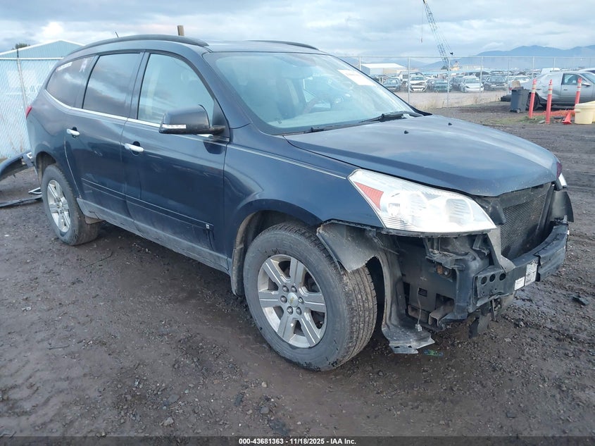 CHEVROLET TRAVERSE LT