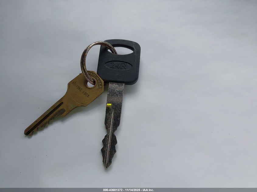 2006 Ford Crown Victoria Police/Police Interceptor VIN: 2FAHP71W56X118314 Lot: 43681372