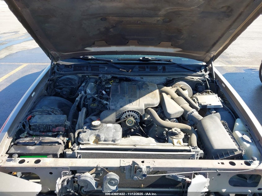 2006 Mercury Grand Marquis Ls VIN: 2MEFM75W16X627772 Lot: 43681432