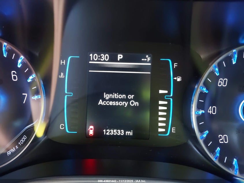 2017 Chrysler Pacifica Touring VIN: 2C4RC1DG6HR513346 Lot: 43681442