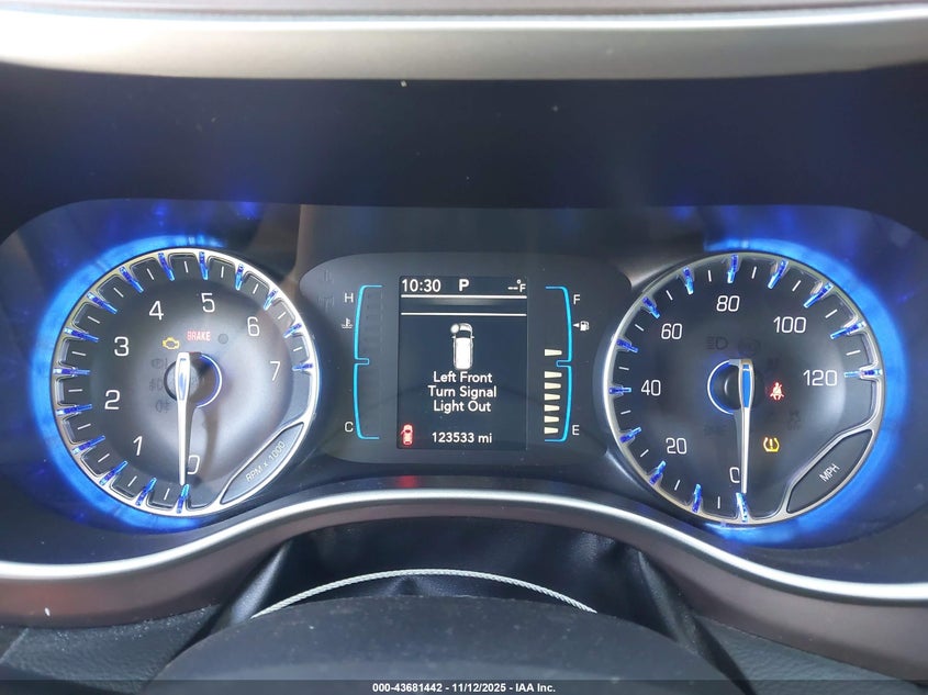 2017 Chrysler Pacifica Touring VIN: 2C4RC1DG6HR513346 Lot: 43681442