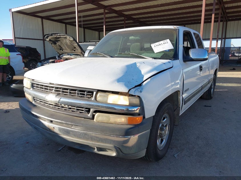 2GCEC19W6X1235978 1999 CHEVROLET SILVERADO photo no. 2