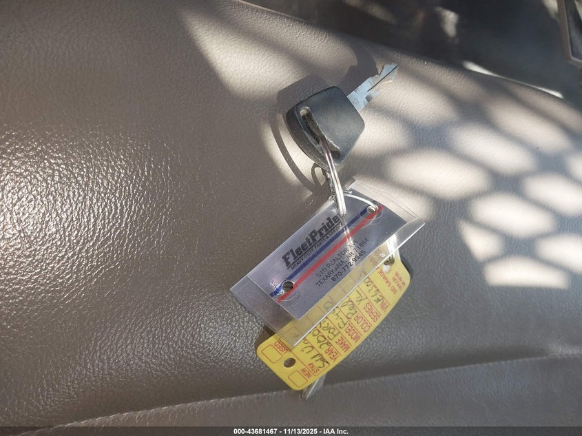 2008 Ford F-450 Chassis Xl/Xlt VIN: 1FDXF46R08EE63003 Lot: 43681467