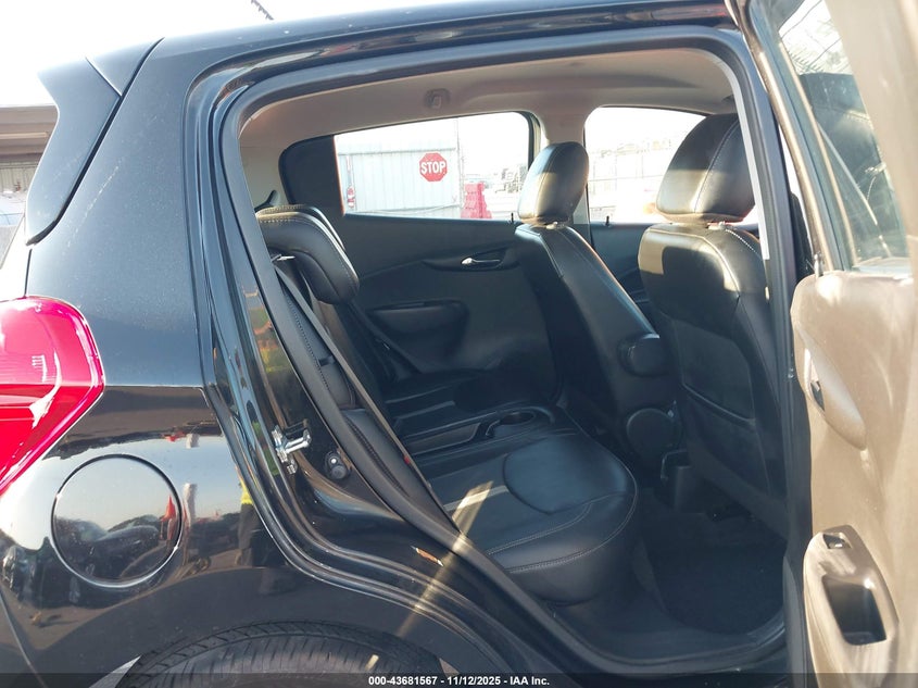 2020 Chevrolet Spark Fwd 2Lt Automatic VIN: KL8CF6SA2LC421556 Lot: 43681567