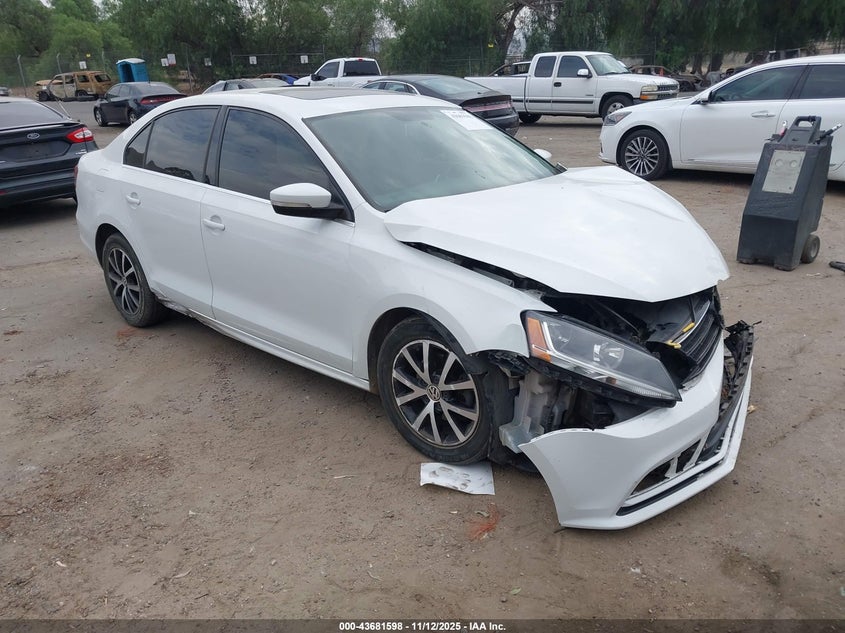 VOLKSWAGEN JETTA 1.4T SE