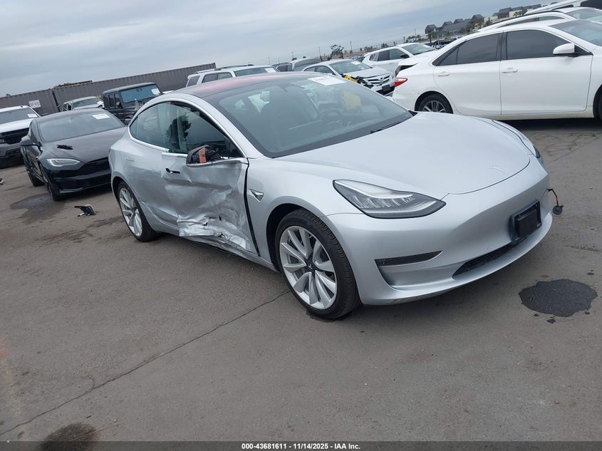 2018 TESLA MODEL 3 LONG RANGE/MID RANGE - 5YJ3E1EA6JF007897