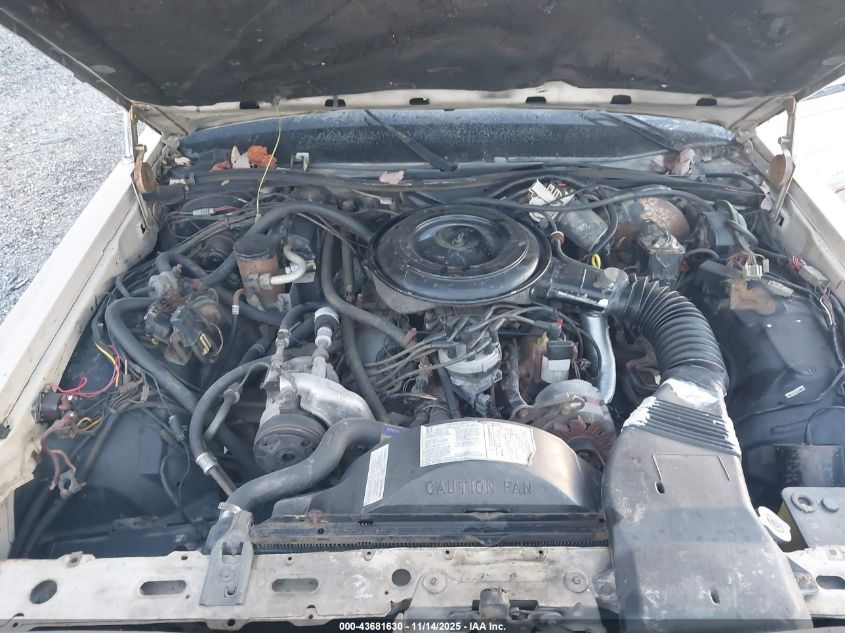 1985 Mercury Grand Marquis VIN: 2MEBP95F9FX615581 Lot: 43681630