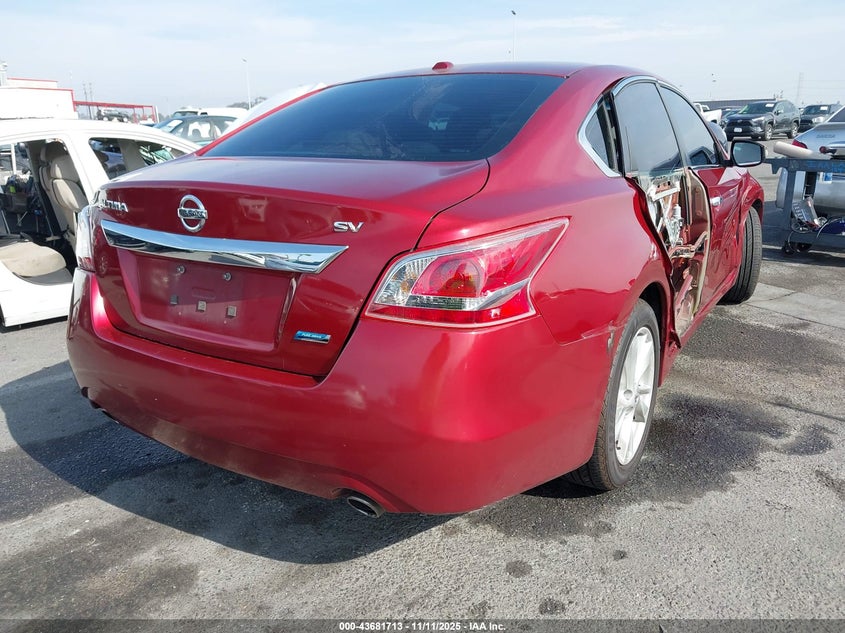 1N4AL3AP7DN579107 2013 NISSAN ALTIMA photo no. 4