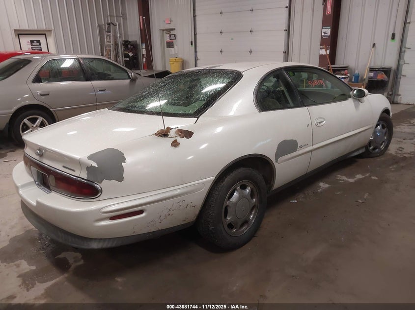 1G4GD2218V4715463 1997 BUICK RIVIERA photo no. 4
