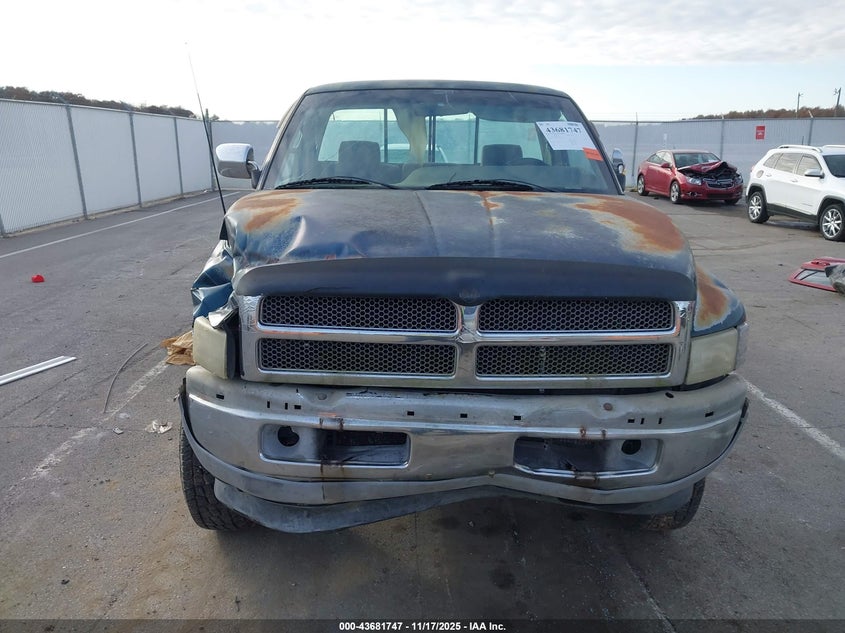 1995 Dodge Ram 2500 VIN: 1B7KF26C9SS320042 Lot: 43681747