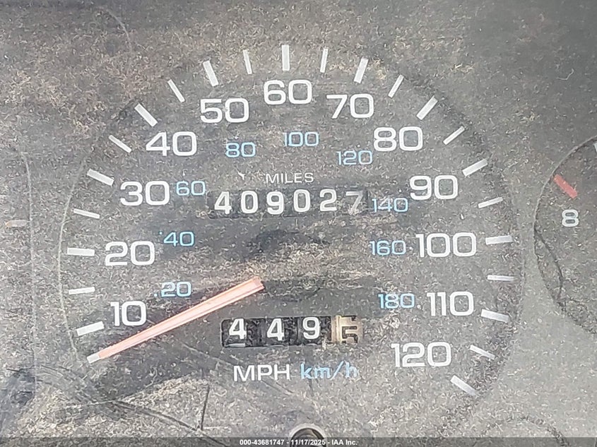 1995 Dodge Ram 2500 VIN: 1B7KF26C9SS320042 Lot: 43681747