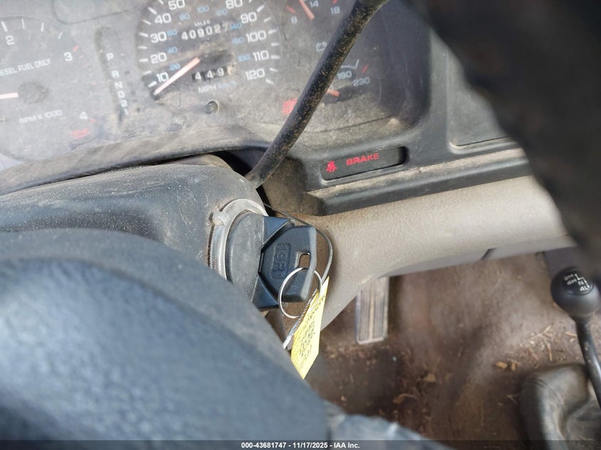 1995 Dodge Ram 2500 VIN: 1B7KF26C9SS320042 Lot: 43681747