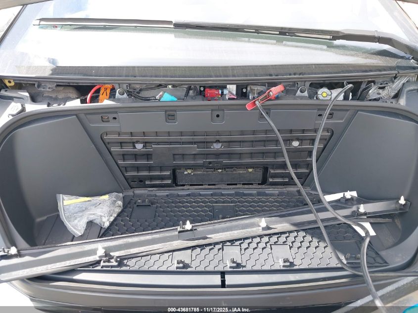 2024 Tesla Cybertruck All-Wheel Drive VIN: 7G2CEHED5RA003803 Lot: 43681785