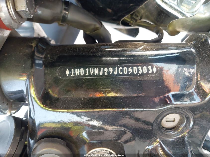 2018 Harley-Davidson Flsb Sport Glide VIN: 1HD1YMJ29JC050303 Lot: 43681821