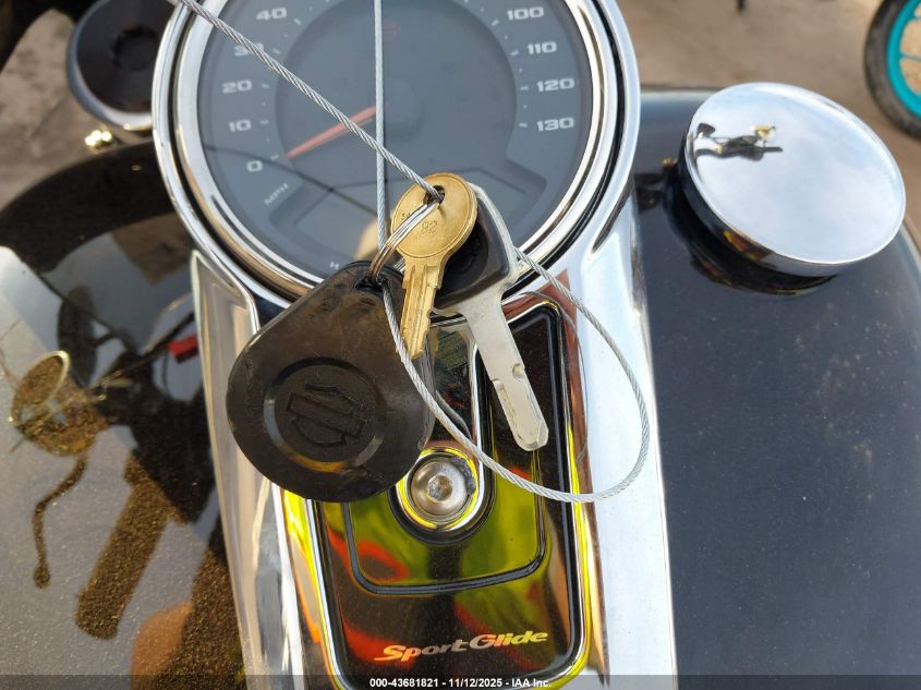 2018 Harley-Davidson Flsb Sport Glide VIN: 1HD1YMJ29JC050303 Lot: 43681821