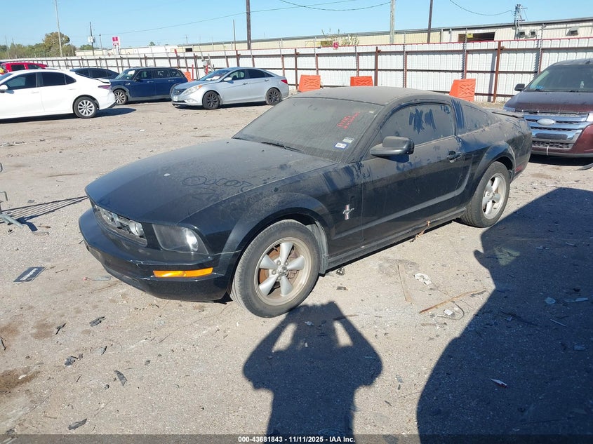 1ZVHT80N475367272 2007 FORD MUSTANG photo no. 2