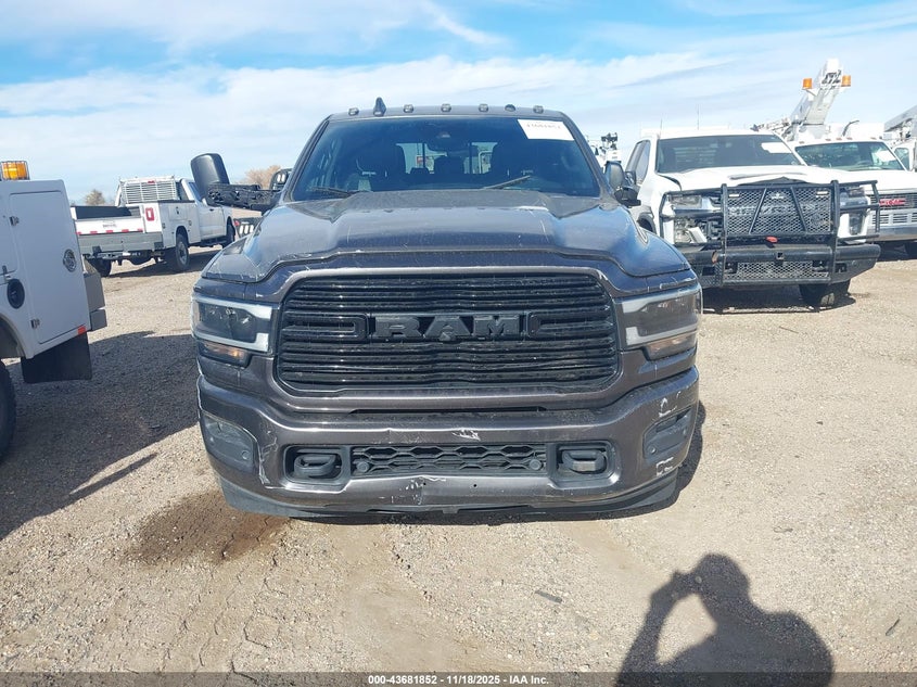 2020 Ram 3500 Laramie 4X4 6'4 Box VIN: 3C63RRMLXLG158770 Lot: 43681852