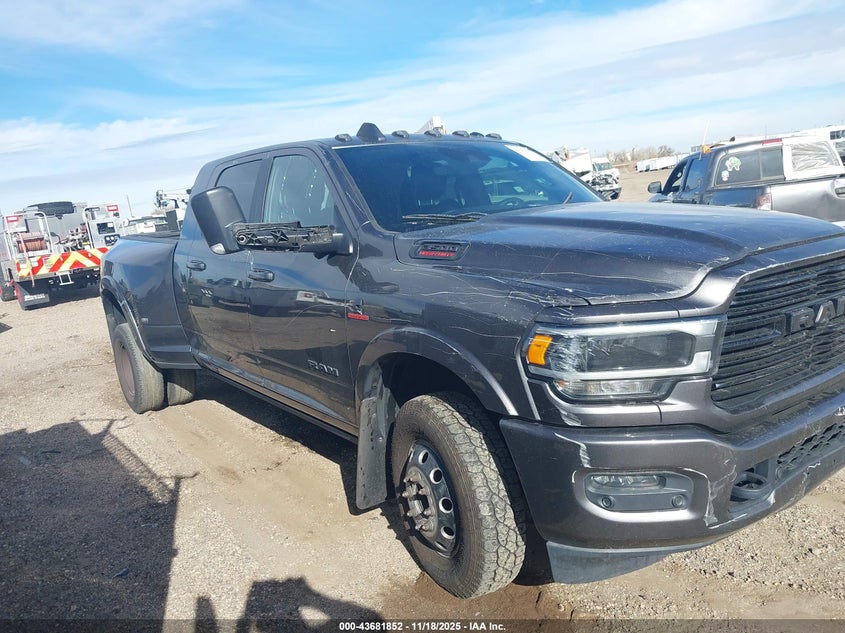 2020 Ram 3500 Laramie 4X4 6'4 Box VIN: 3C63RRMLXLG158770 Lot: 43681852