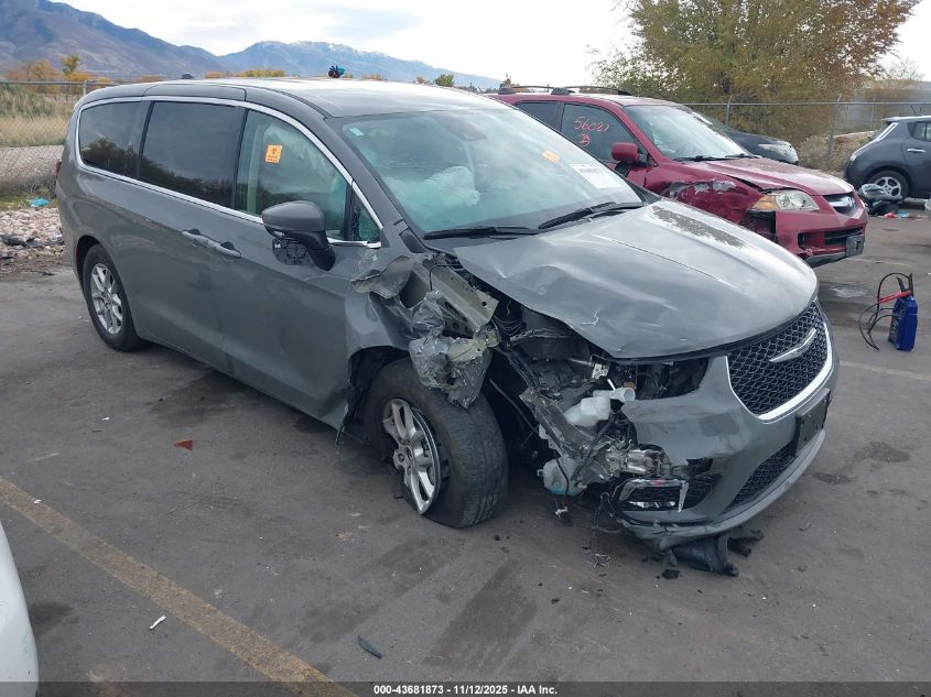 CHRYSLER PACIFICA TOURING L