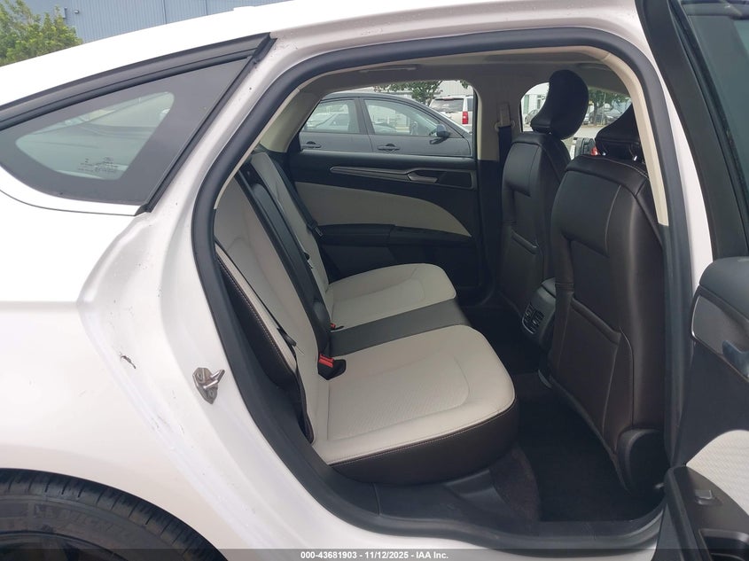 2019 Ford Fusion Se VIN: 3FA6P0HD6KR276642 Lot: 43681903