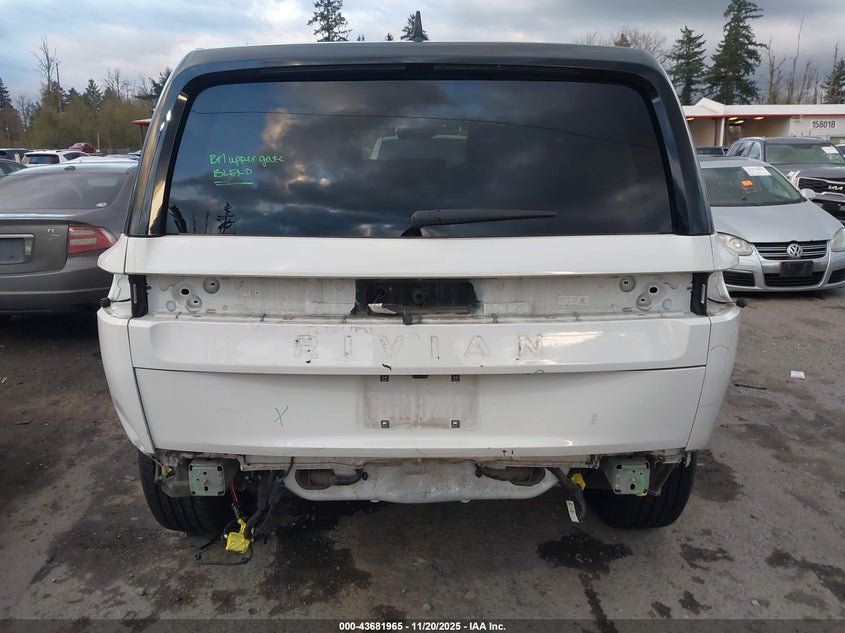 2023 Rivian R1S Adventure VIN: 7PDSGABA2PN009823 Lot: 43681965