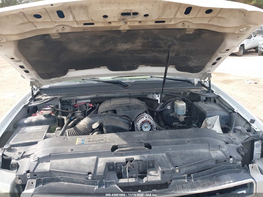 2009 Chevrolet Tahoe Ls VIN: 1GNFC13C19R285384 Lot: 43681988