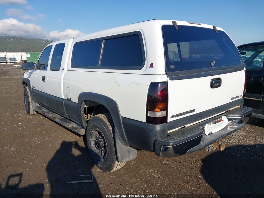 1GCGK29U72Z285675 2002 CHEVROLET SILVERADO photo no. 3
