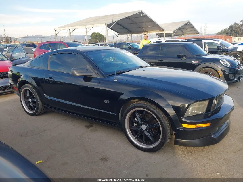 2005 Ford Mustang Gt Deluxe/Gt Premium VIN: 1ZVHT82H055226610 Lot: 43682006