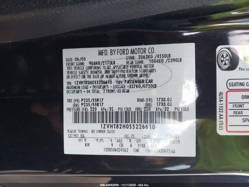 2005 Ford Mustang Gt Deluxe/Gt Premium VIN: 1ZVHT82H055226610 Lot: 43682006