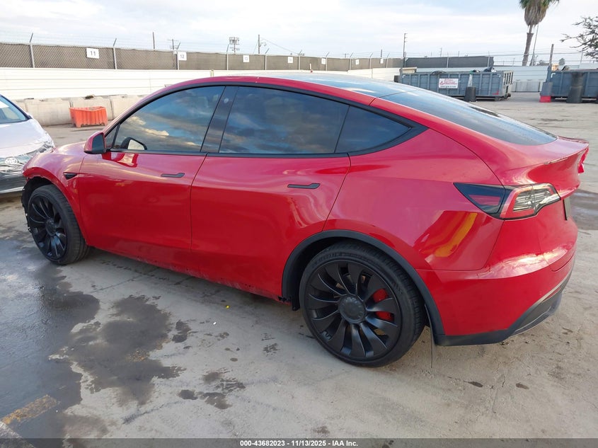 2022 Tesla Model Y Performance Dual Motor All-Wheel Drive VIN: 7SAYGDEF7NF437430 Lot: 43682023