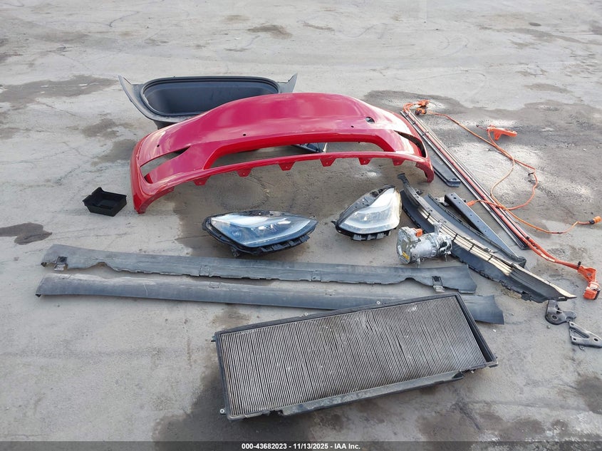 2022 Tesla Model Y Performance Dual Motor All-Wheel Drive VIN: 7SAYGDEF7NF437430 Lot: 43682023