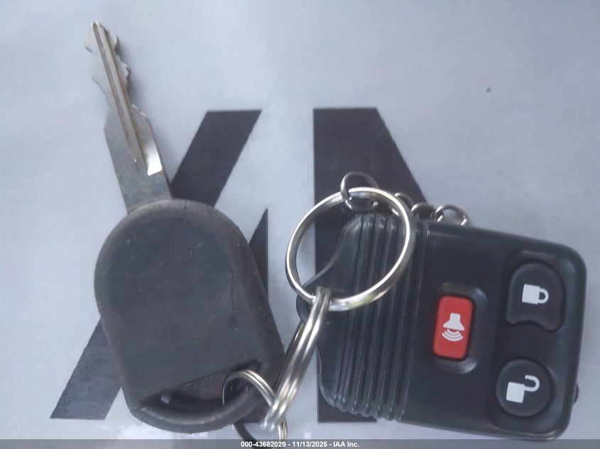 2005 Ford Explorer Sport Trac Adrenalin/Xls/Xlt VIN: 1FMZU77K05UB82435 Lot: 43682029