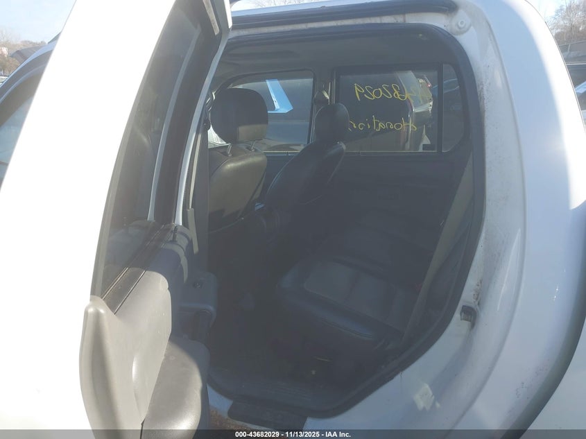 2005 Ford Explorer Sport Trac Adrenalin/Xls/Xlt VIN: 1FMZU77K05UB82435 Lot: 43682029