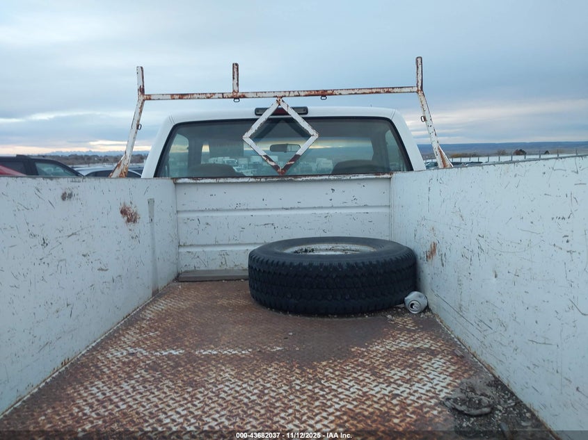 1995 Chevrolet Gmt-400 K2500 VIN: 1GBGK24K3SE273945 Lot: 43682037