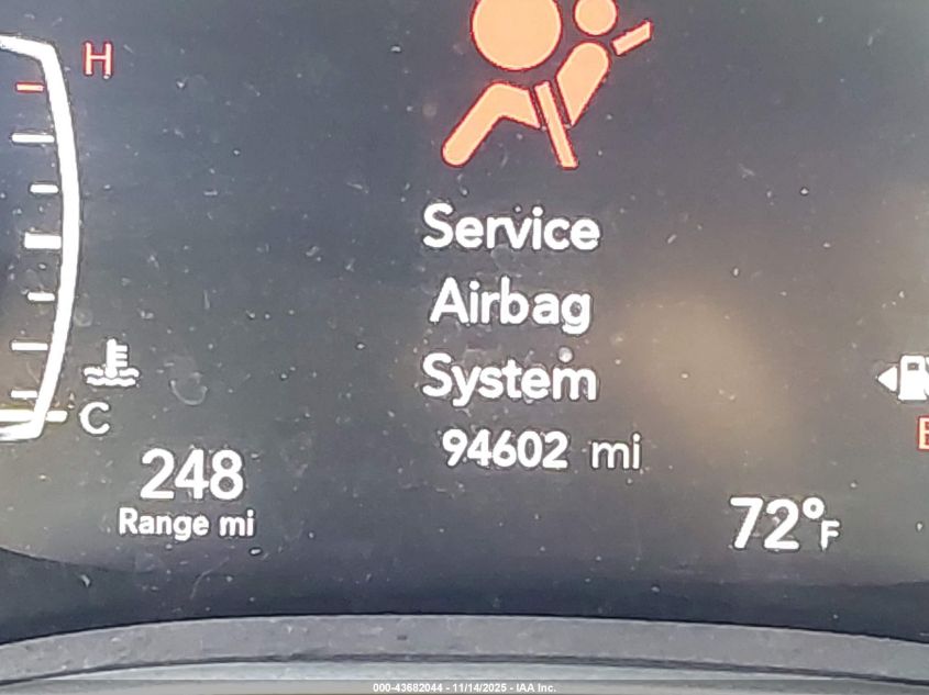 2022 Chrysler Pacifica Touring L VIN: 2C4RC1BGXNR118035 Lot: 43682044