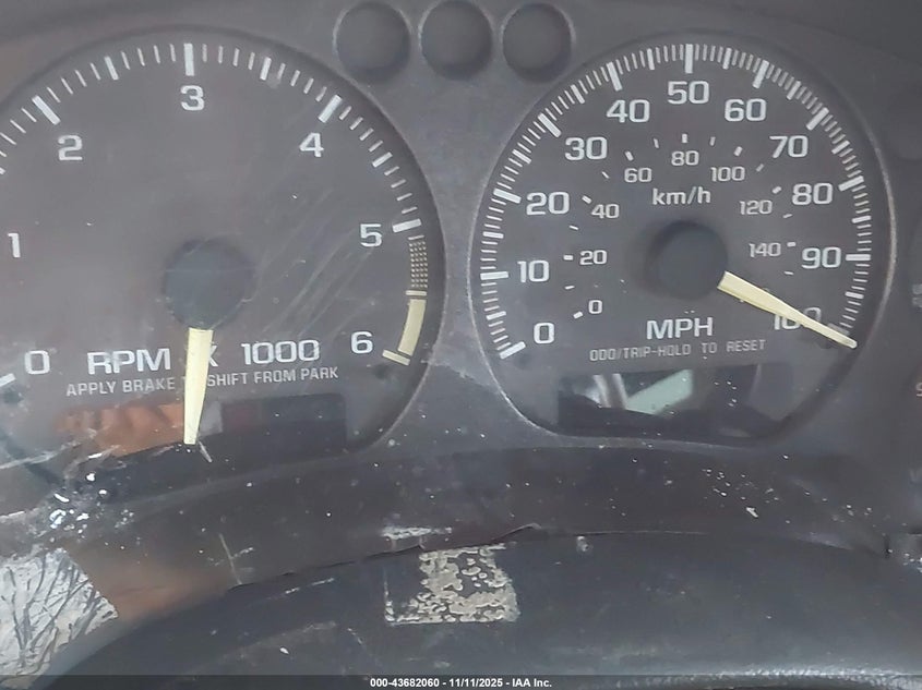 1998 Chevrolet Blazer Ls VIN: 1GNCS13W4WK185042 Lot: 43682060