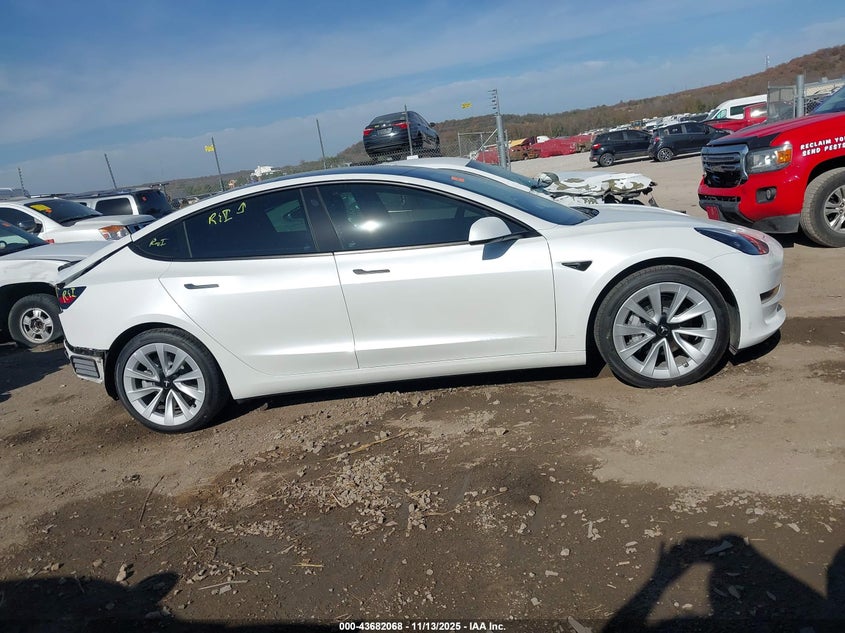 2021 Tesla Model 3 Standard Range Plus Rear-Wheel Drive VIN: 5YJ3E1EA9MF908234 Lot: 43682068