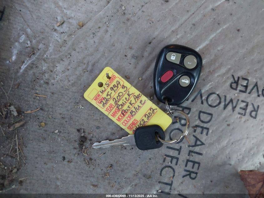 2003 Buick Park Avenue Ultra VIN: 1G4CU541X34152202 Lot: 43682069