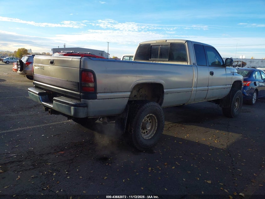 1B7KF23W7YJ142869 2000 DODGE RAM photo no. 4