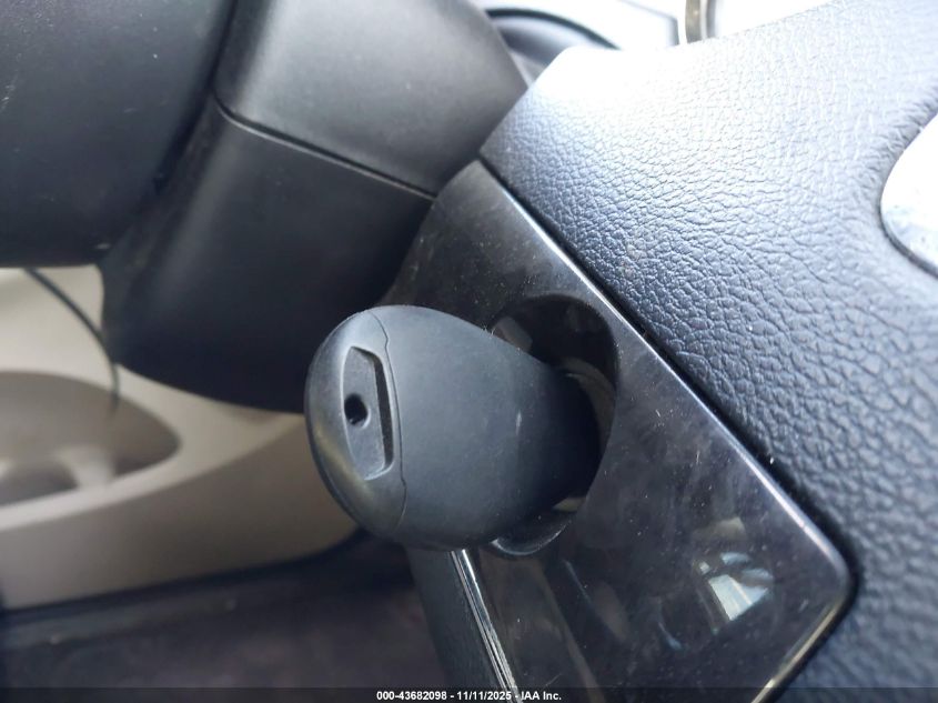 2012 Chrysler Town & Country Touring VIN: 2C4RC1BG7CR240140 Lot: 43682098