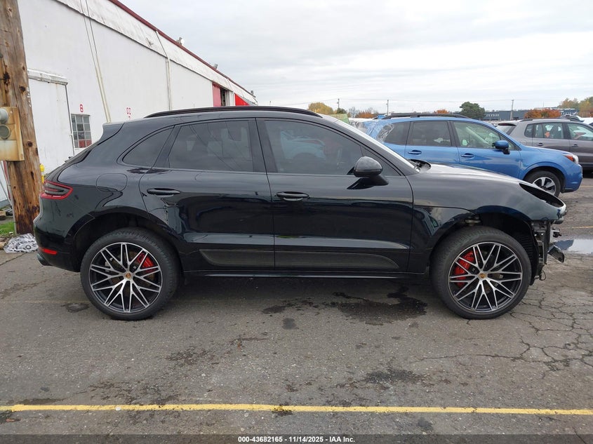 2016 Porsche Macan Turbo VIN: WP1AF2A53GLB94135 Lot: 43682165