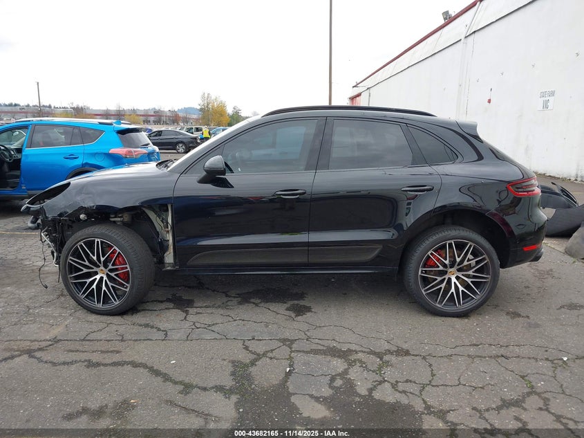 2016 Porsche Macan Turbo VIN: WP1AF2A53GLB94135 Lot: 43682165