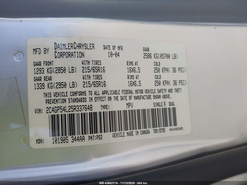 2C4GP54L25R337648 2005 CHRYSLER TOWN & COUNTRY photo no. 9