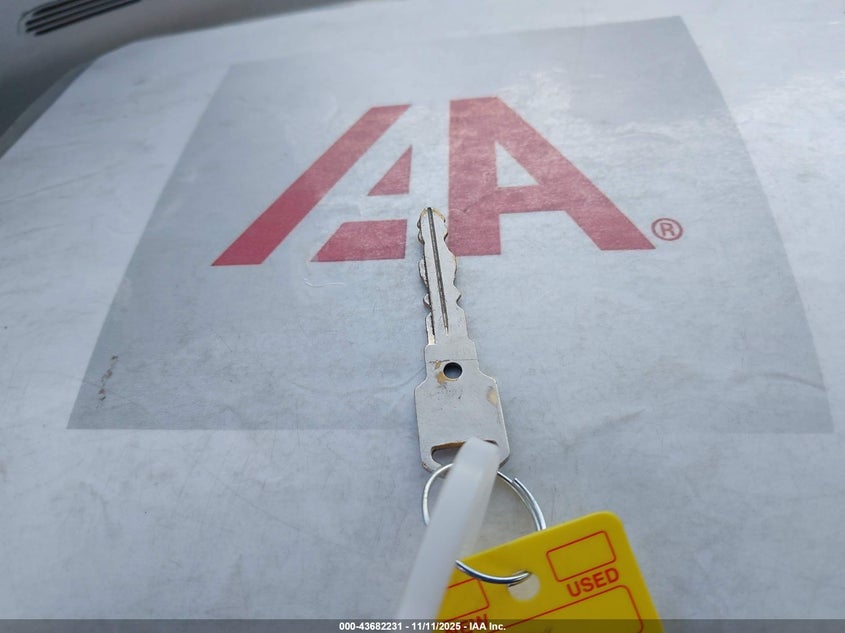 2002 GMC Yukon Slt VIN: 1GKEK13Z02R144988 Lot: 43682231