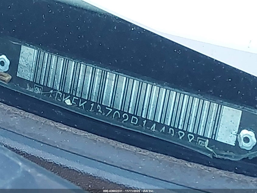 2002 GMC Yukon Slt VIN: 1GKEK13Z02R144988 Lot: 43682231