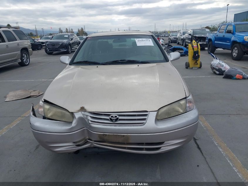 1999 Toyota Camry Le V6 VIN: JT2BF22K0X0178740 Lot: 43682274
