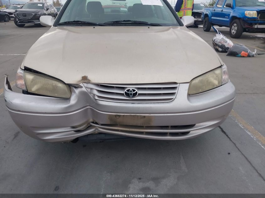 1999 Toyota Camry Le V6 VIN: JT2BF22K0X0178740 Lot: 43682274